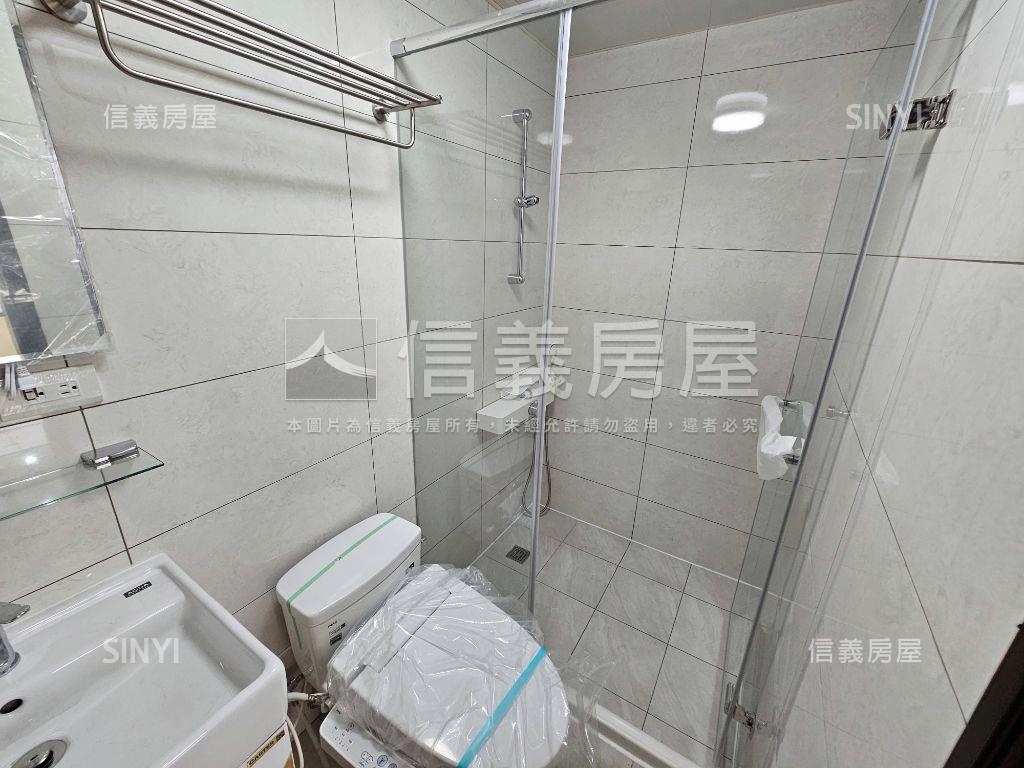 全新落成》偉鉅菁品三房房屋室內格局與周邊環境