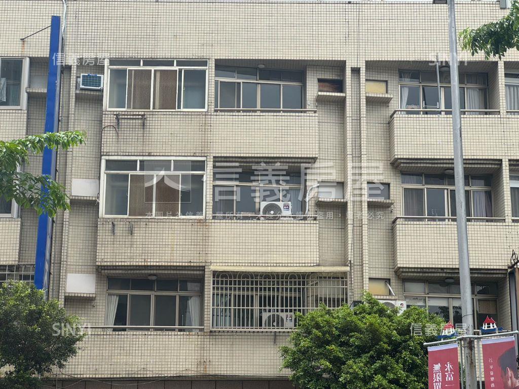 五權西路透天店面房屋室內格局與周邊環境