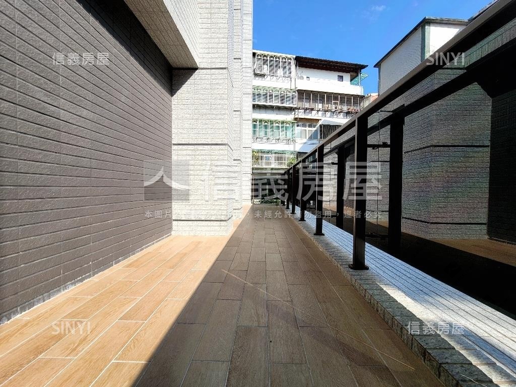 捷運～隱竹林露台２房房屋室內格局與周邊環境