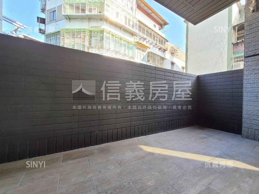 捷運～隱竹林露台２房房屋室內格局與周邊環境