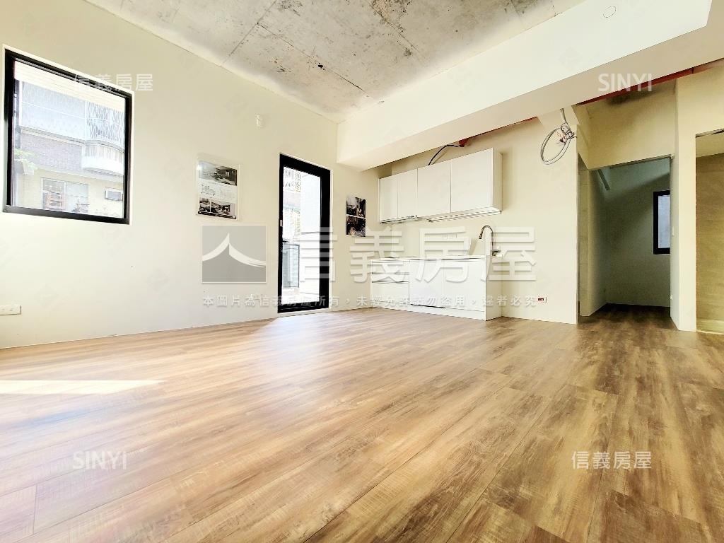 捷運～隱竹林露台２房房屋室內格局與周邊環境