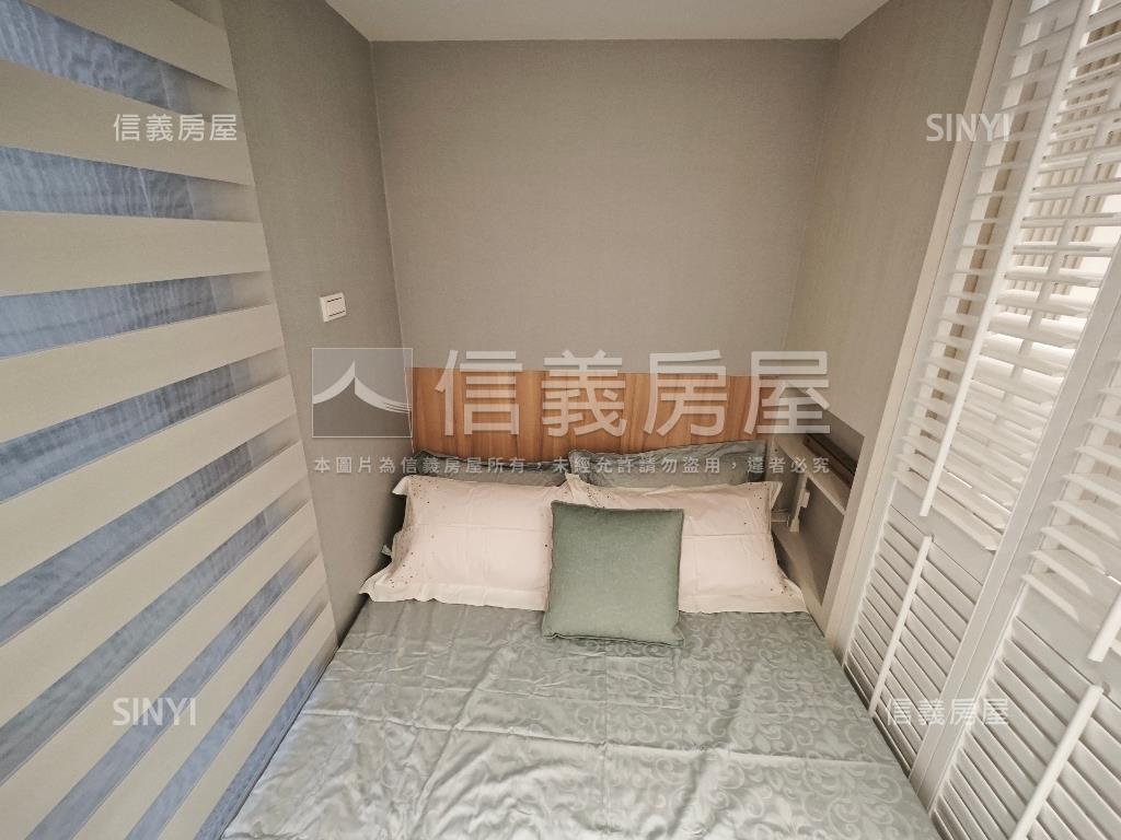 三創鼎爵挑高空間房屋室內格局與周邊環境