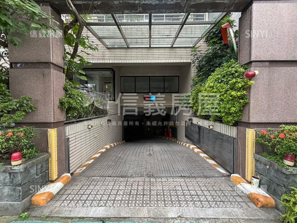 誠售‧師大金華車位房屋室內格局與周邊環境