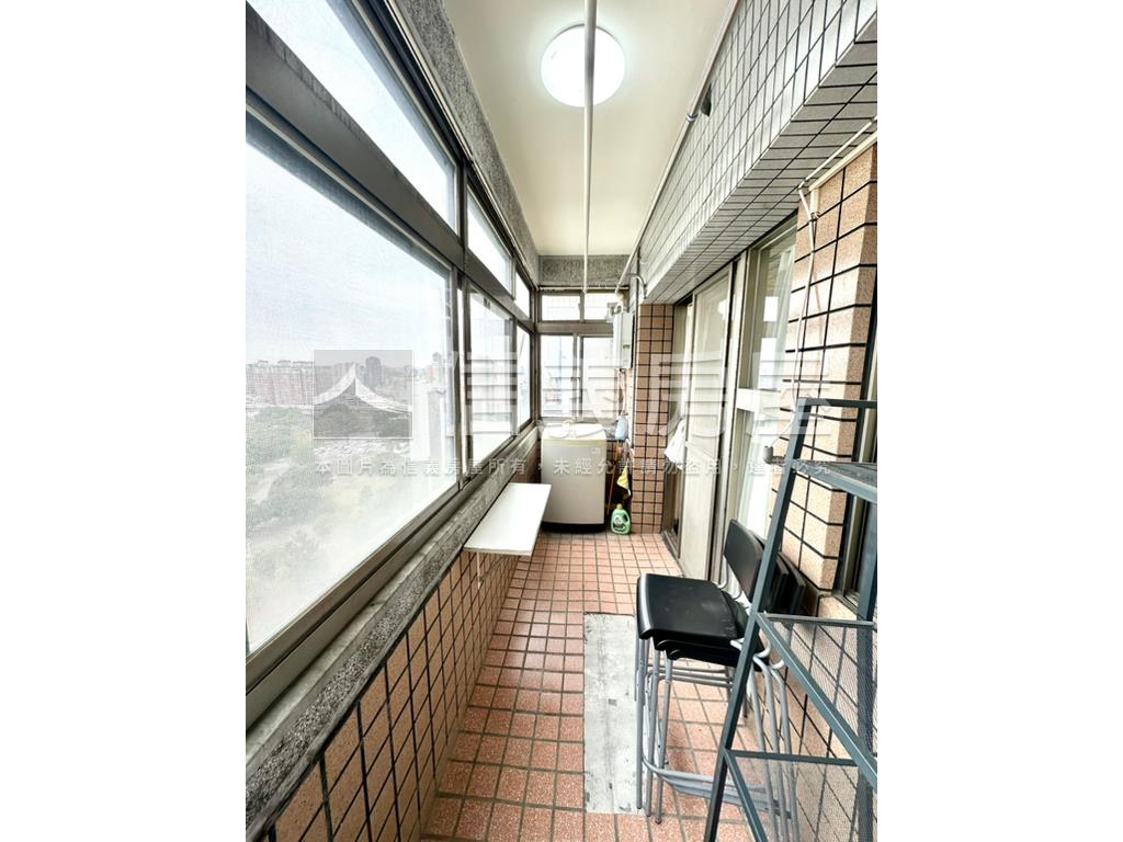 面國圖館視野採光美屋房屋室內格局與周邊環境