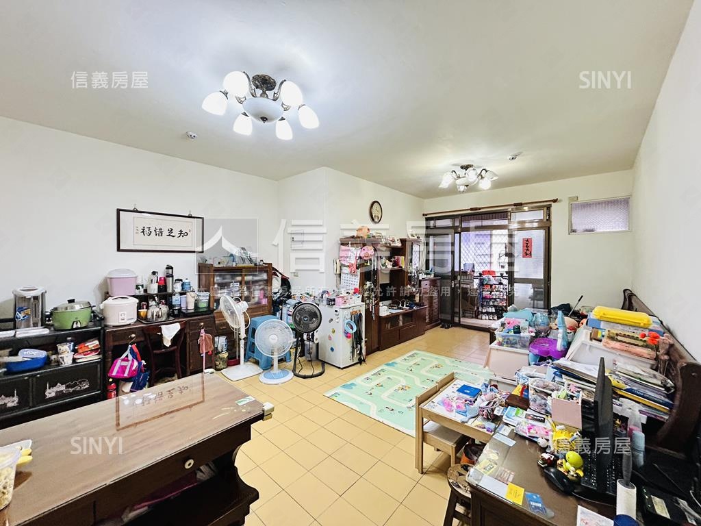 近捷運鄧公路三樓美屋房屋室內格局與周邊環境