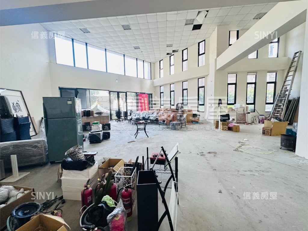 翫寶龍Ｓ１金店面６車位房屋室內格局與周邊環境