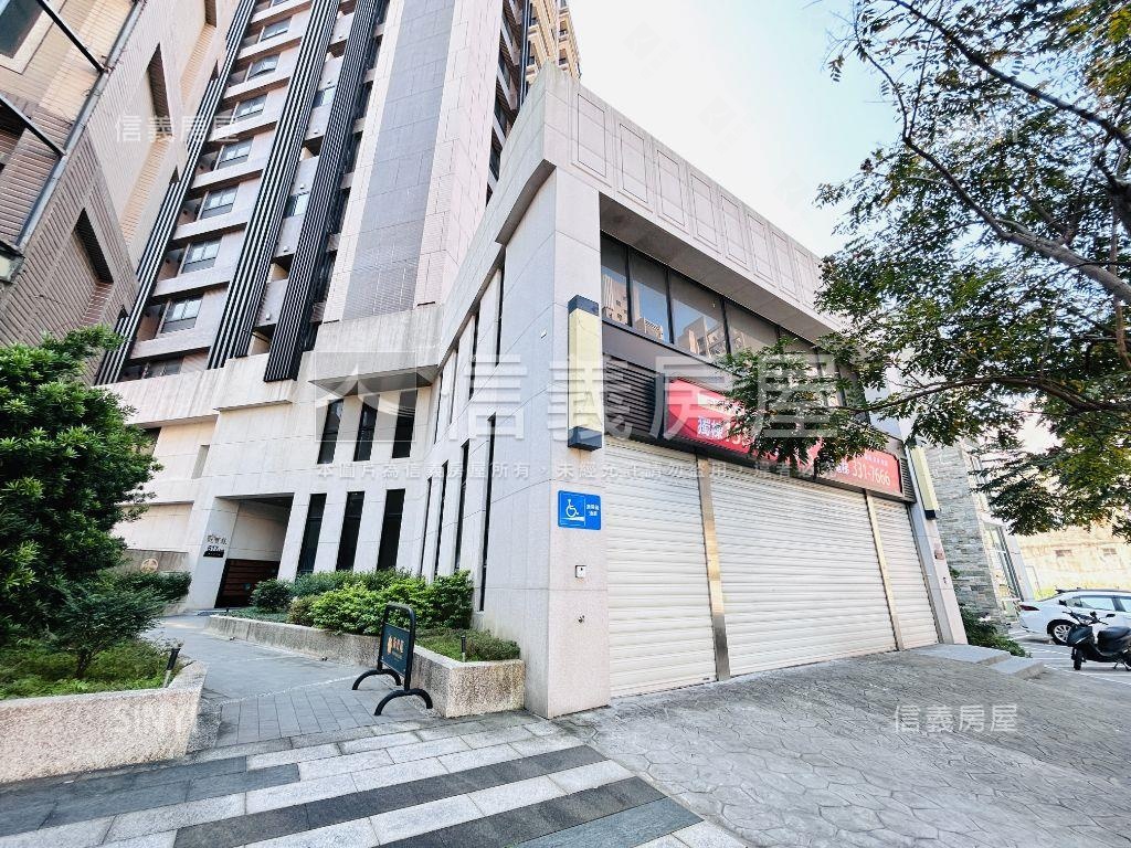 翫寶龍Ｓ１金店面６車位房屋室內格局與周邊環境