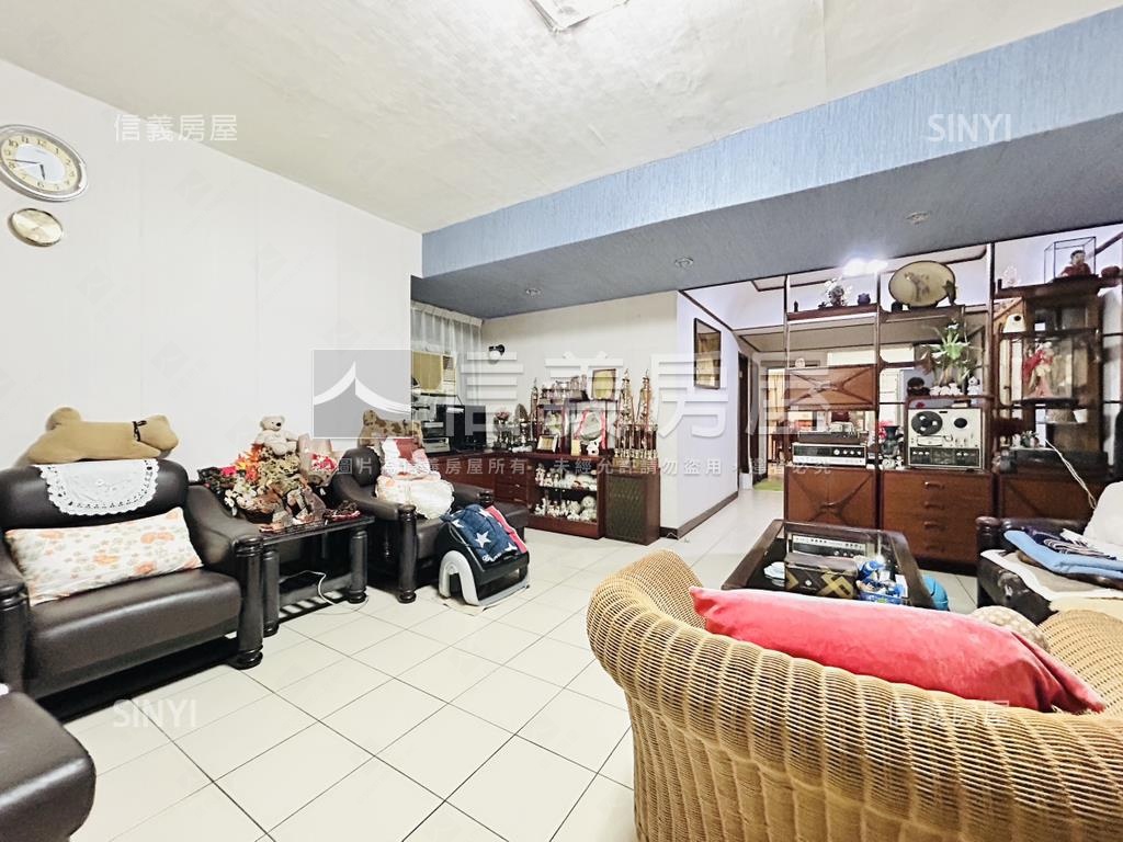 稀有雙城公寓房屋室內格局與周邊環境