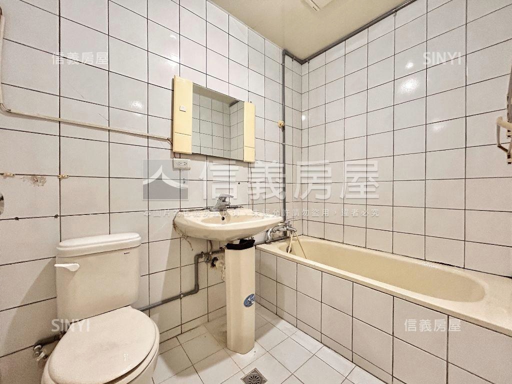 世紀傳家兩房房屋室內格局與周邊環境