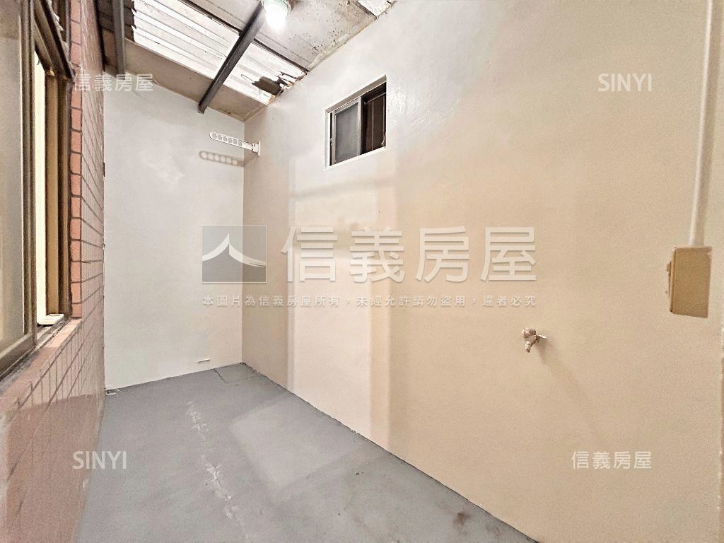 世紀傳家兩房房屋室內格局與周邊環境