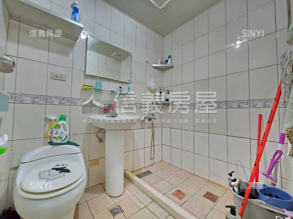 近藝文台北桃源美三房車位房屋室內格局與周邊環境