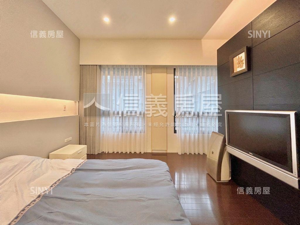 坤山藏馥房屋室內格局與周邊環境