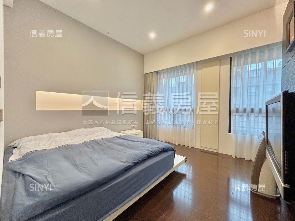 坤山藏馥房屋室內格局與周邊環境