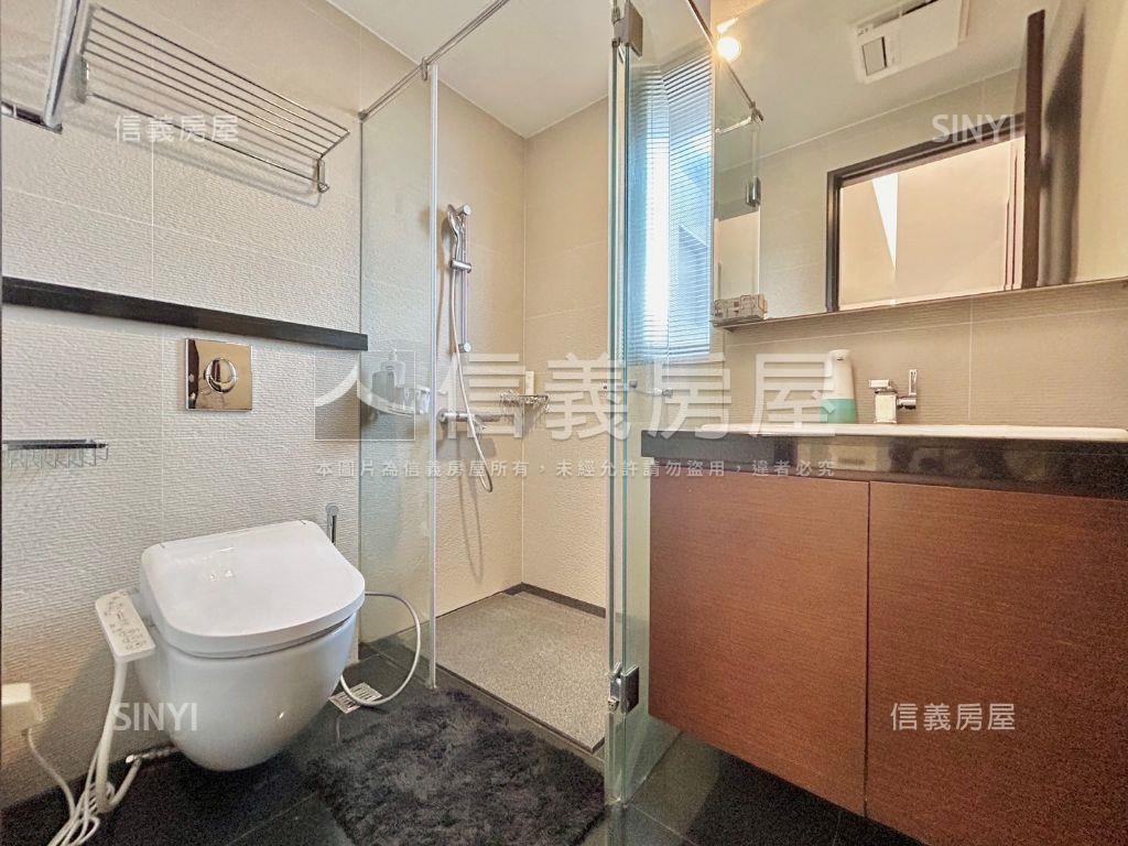 坤山藏馥房屋室內格局與周邊環境
