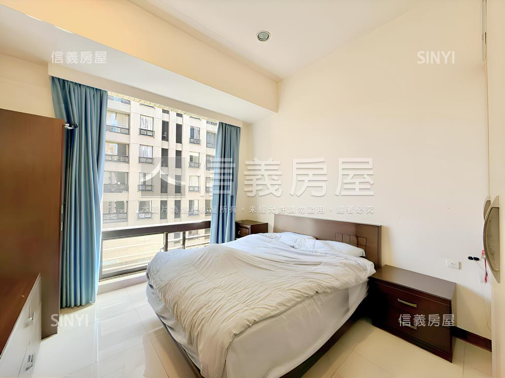 雙衛開窗的三房柱邊車位房屋室內格局與周邊環境