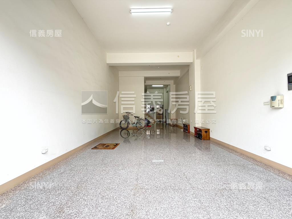 義大醫院旁‧電梯透店房屋室內格局與周邊環境