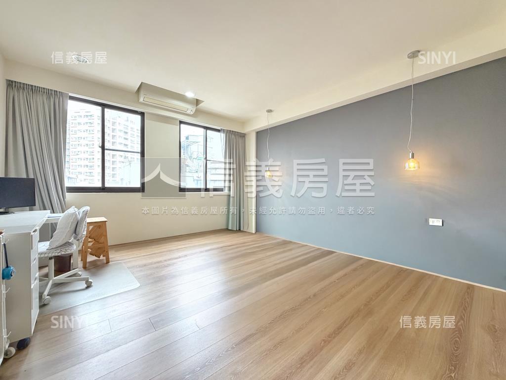 義大醫院旁‧電梯透店房屋室內格局與周邊環境