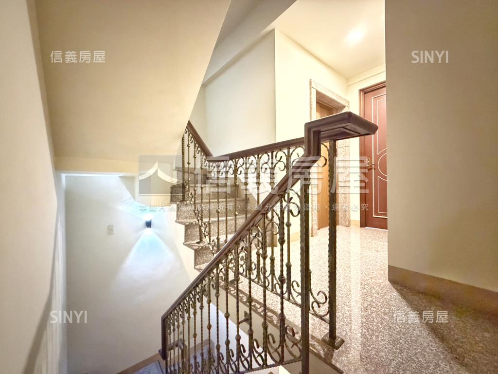 義大醫院旁‧電梯透店房屋室內格局與周邊環境