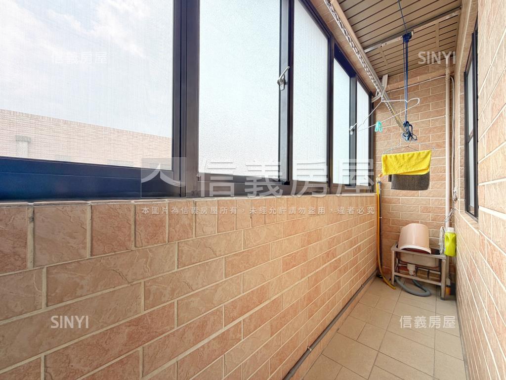 義大醫院旁‧電梯透店房屋室內格局與周邊環境