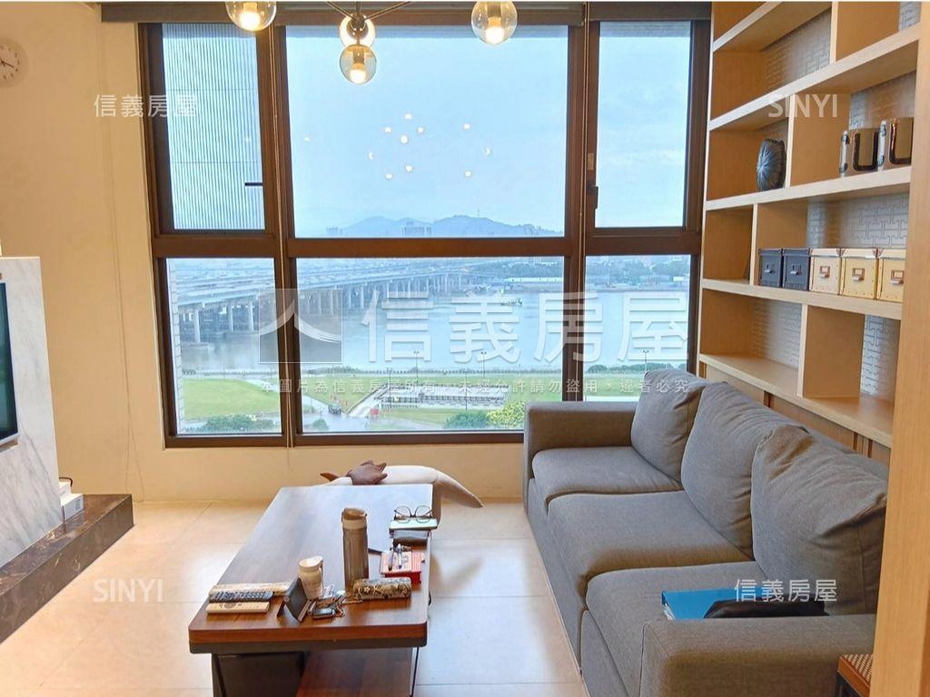 拙石仰沐河景美宅房屋室內格局與周邊環境