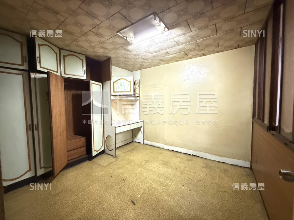 經典☆黃金三樓✯方正美寓房屋室內格局與周邊環境