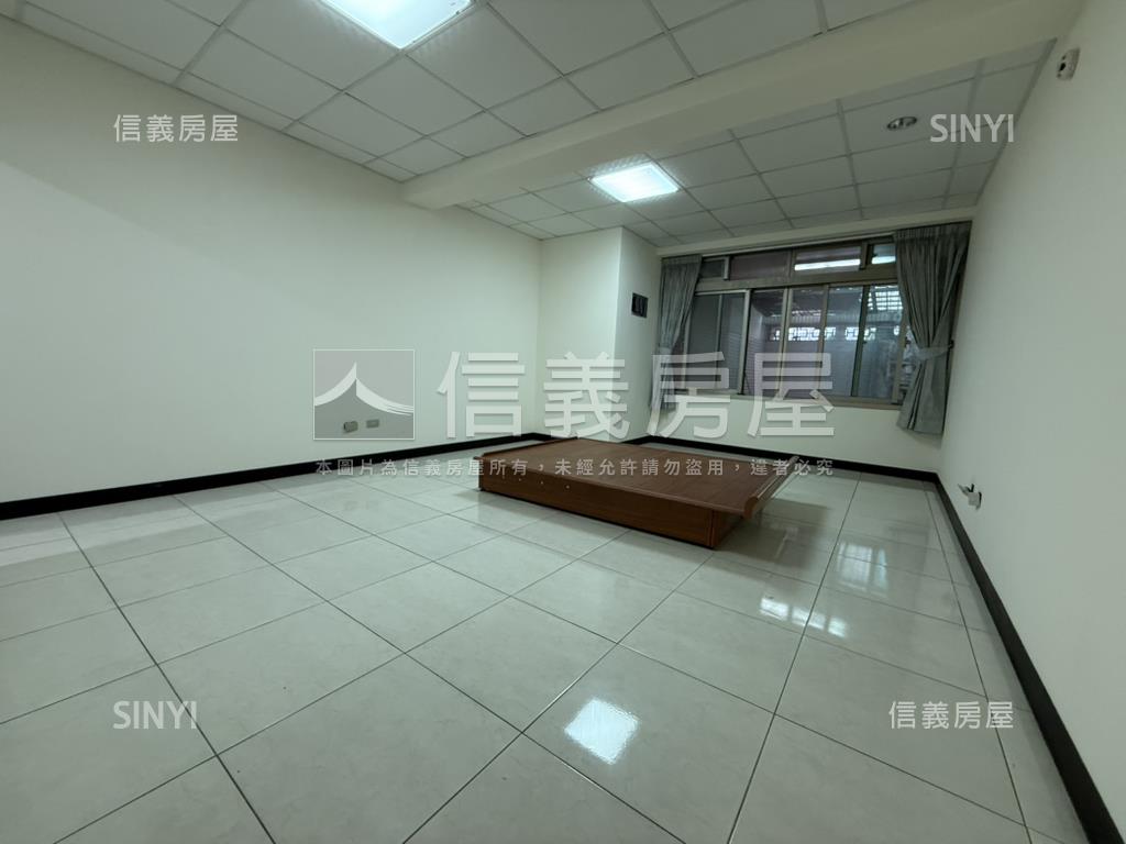 萬隆河畔大器一樓房屋室內格局與周邊環境