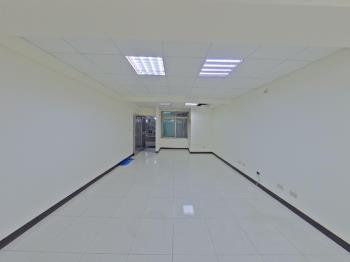 萬隆河畔大器一樓