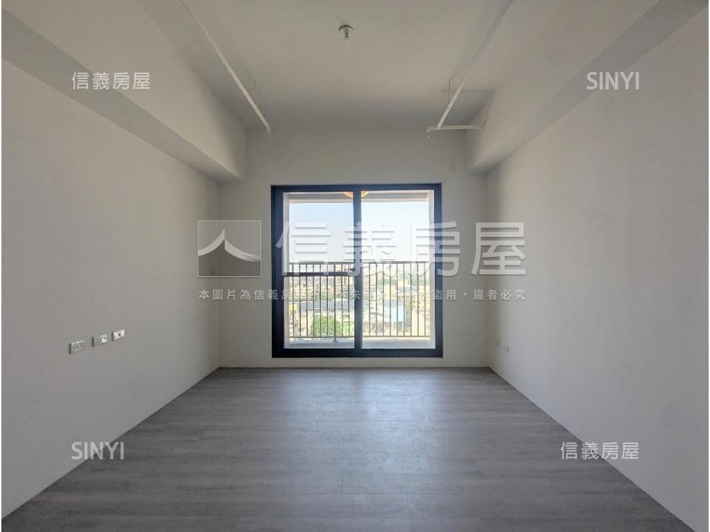 立揚ＴＯＰＯＮＥ三房平車房屋室內格局與周邊環境