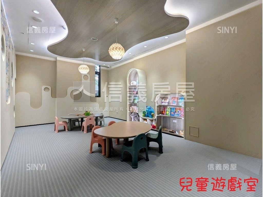 立揚ＴＯＰＯＮＥ三房平車房屋室內格局與周邊環境