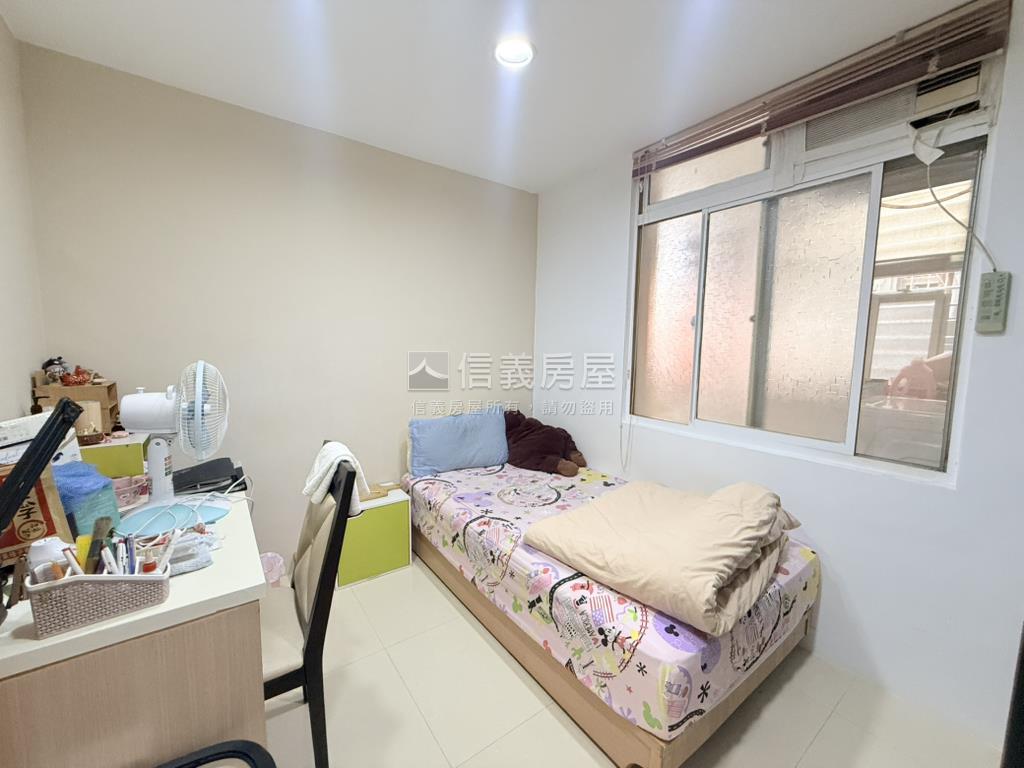 金龍路美妝邊間公寓房屋室內格局與周邊環境