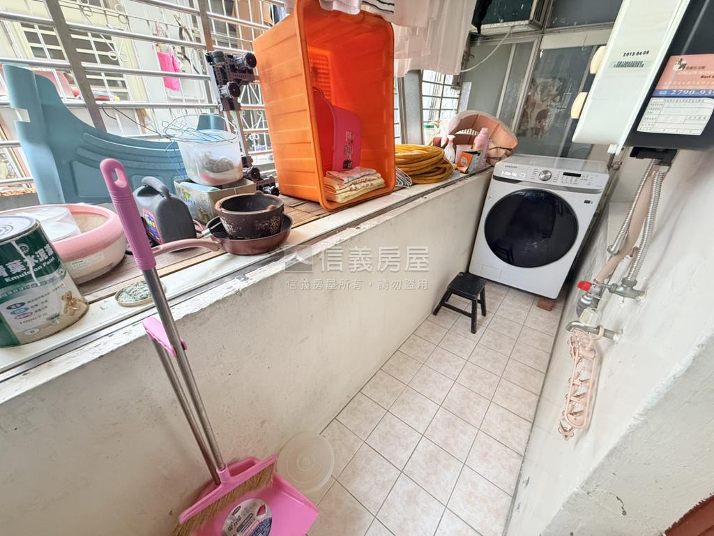 金龍路美妝邊間公寓房屋室內格局與周邊環境