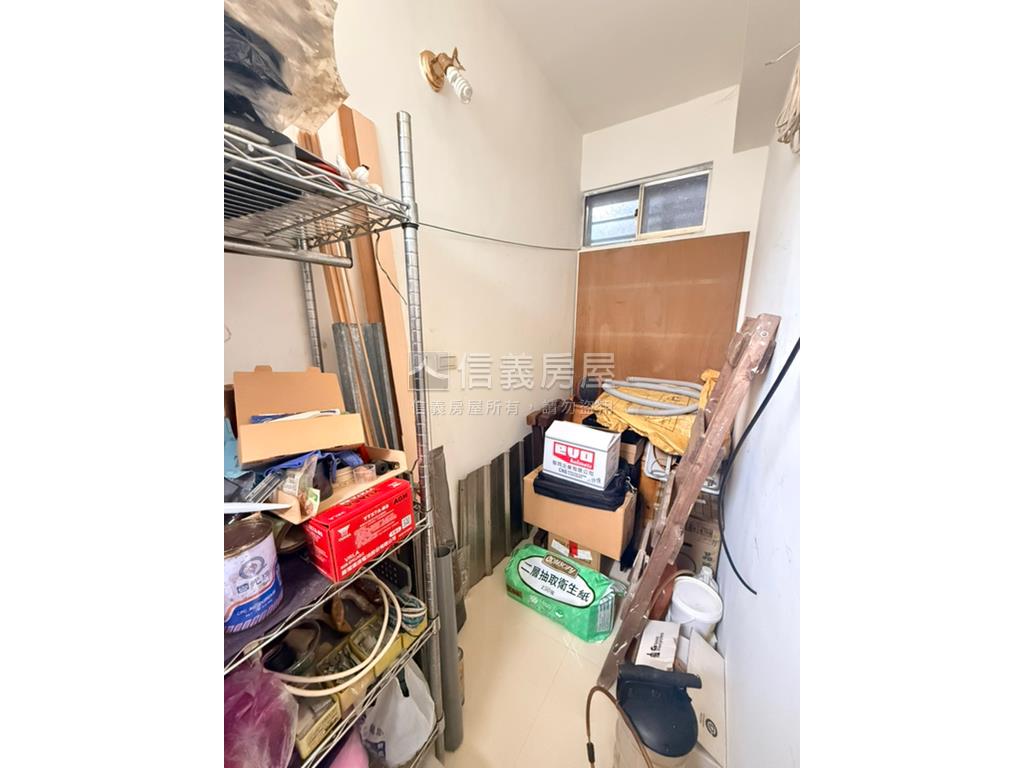 金龍路美妝邊間公寓房屋室內格局與周邊環境