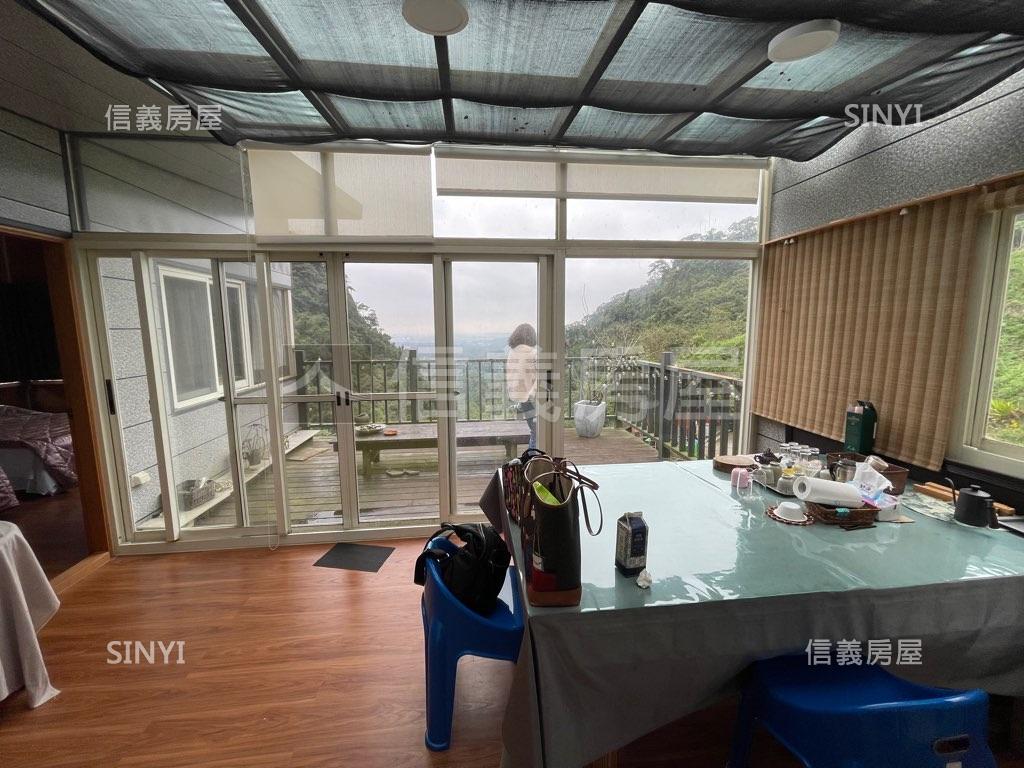 苗栗飛鳳景觀山莊地７千坪房屋室內格局與周邊環境