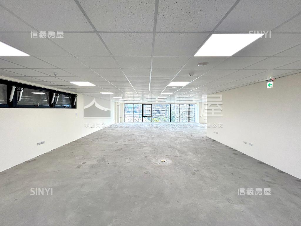 東區９８十美商辦房屋室內格局與周邊環境