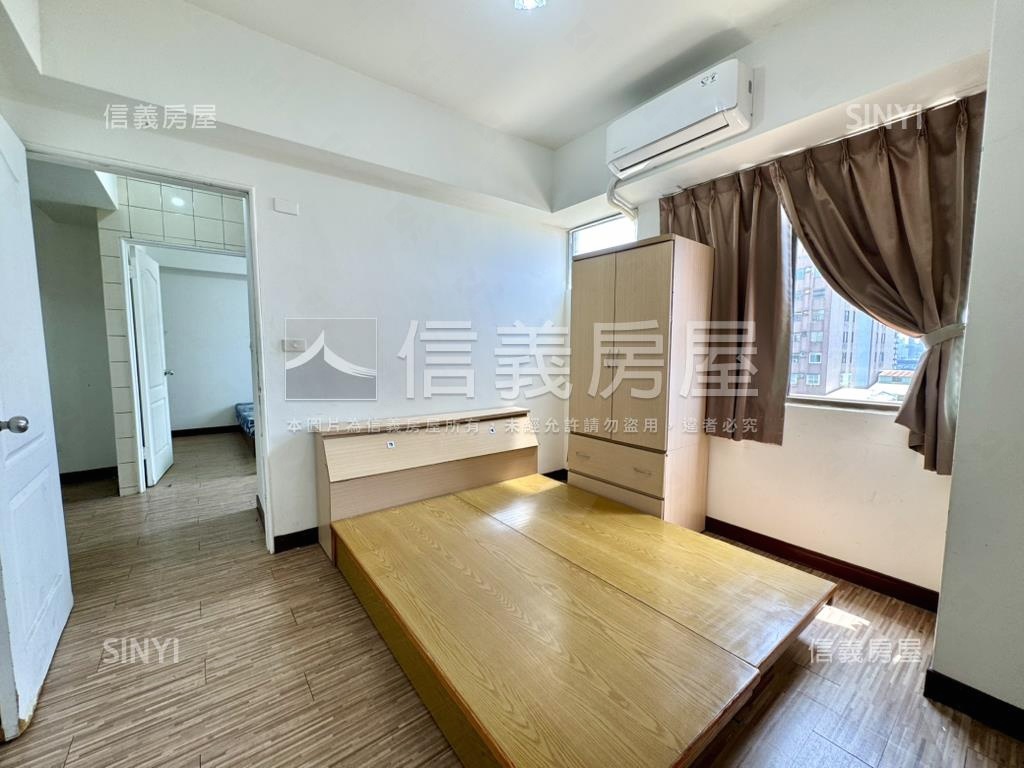 南屯向上視野三房一層２戶房屋室內格局與周邊環境