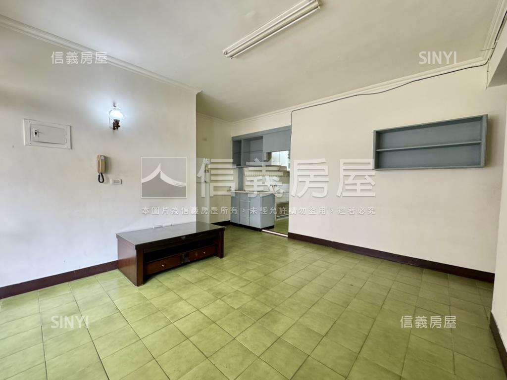 愛群國小。低總成家３房房屋室內格局與周邊環境