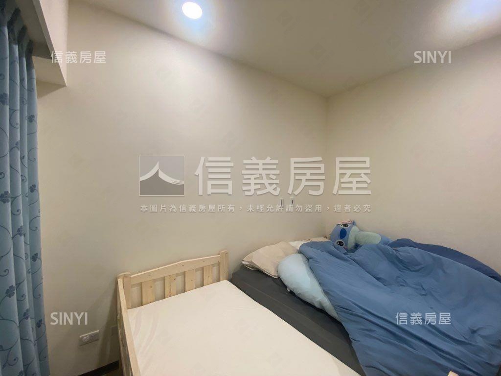 微笑城市高樓裝潢三房平車房屋室內格局與周邊環境