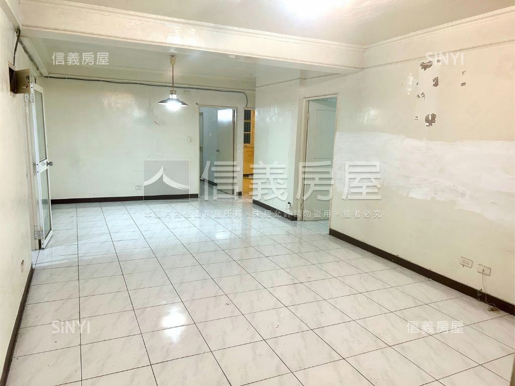 生活便利經典２樓房屋室內格局與周邊環境
