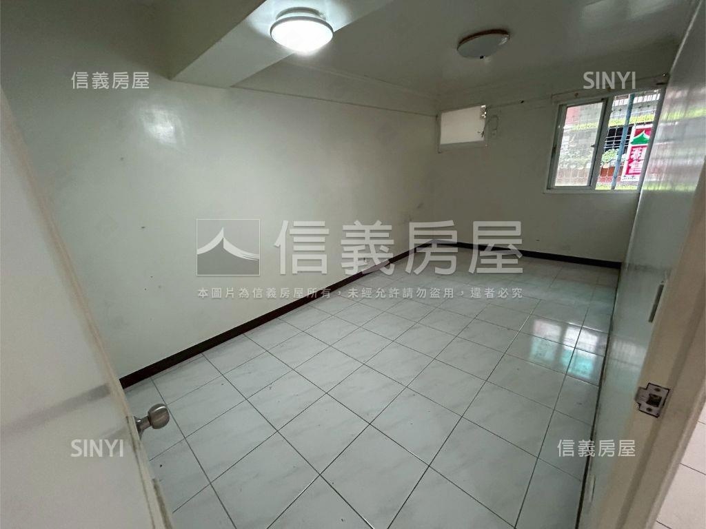 生活便利經典２樓房屋室內格局與周邊環境