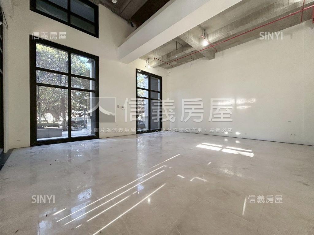 磐龍壹號中央路角窗店面房屋室內格局與周邊環境