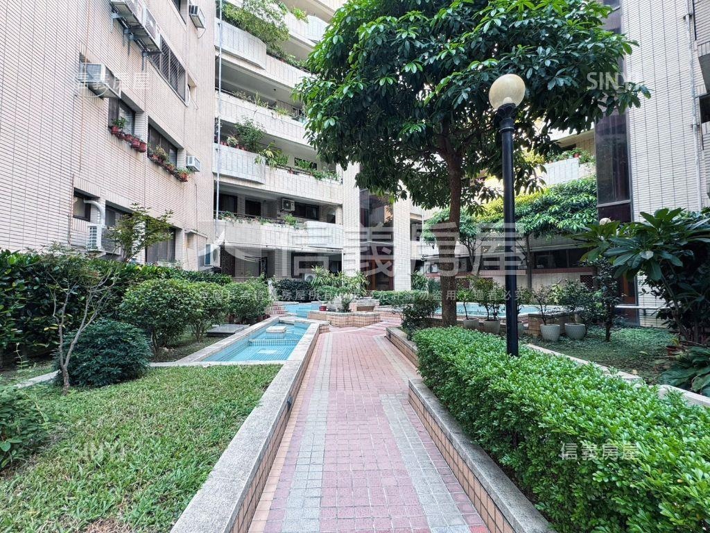 園邸園精美９套收租房屋室內格局與周邊環境