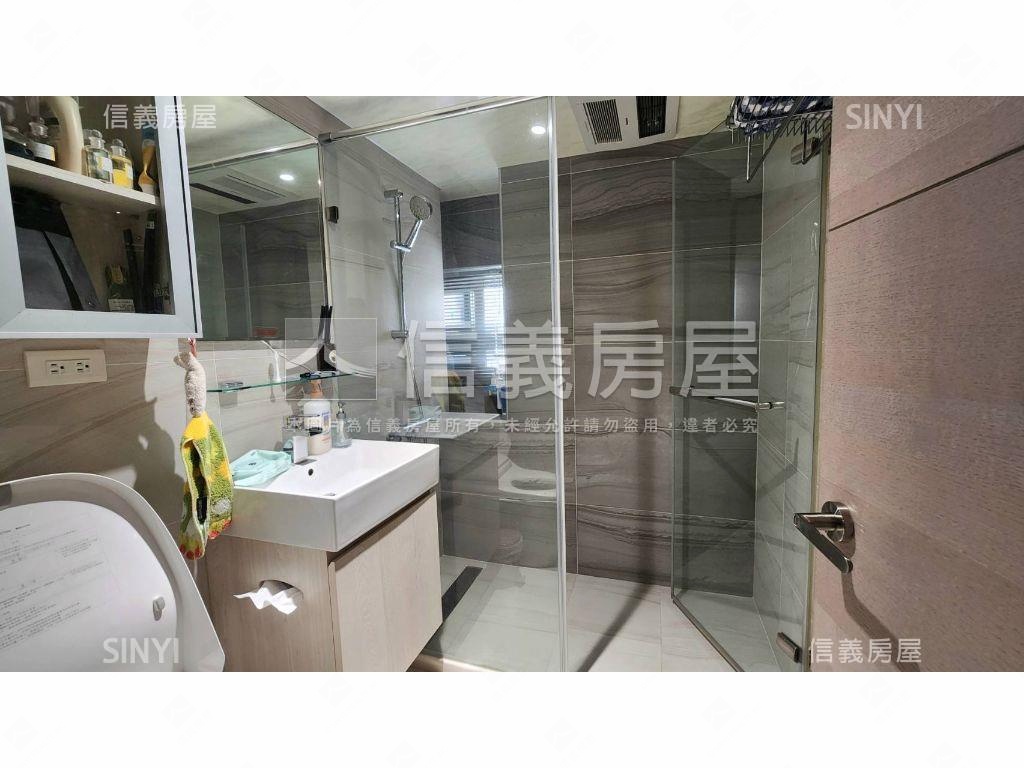 大直極美亮麗三房車位房屋室內格局與周邊環境