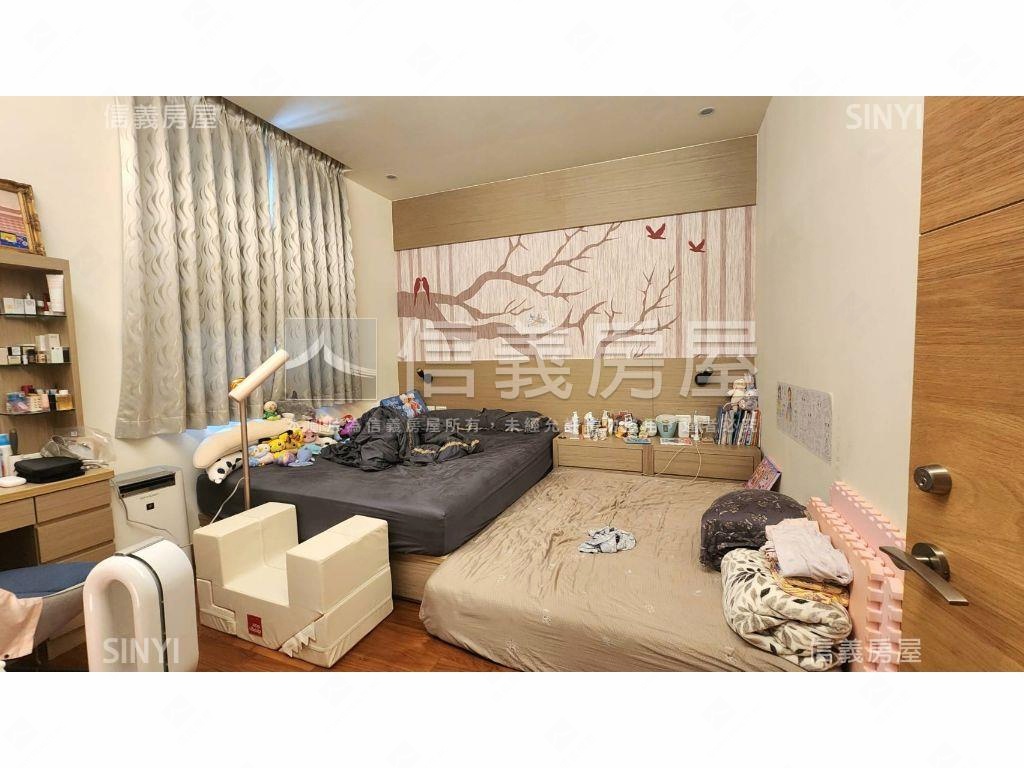 大直極美亮麗三房車位房屋室內格局與周邊環境