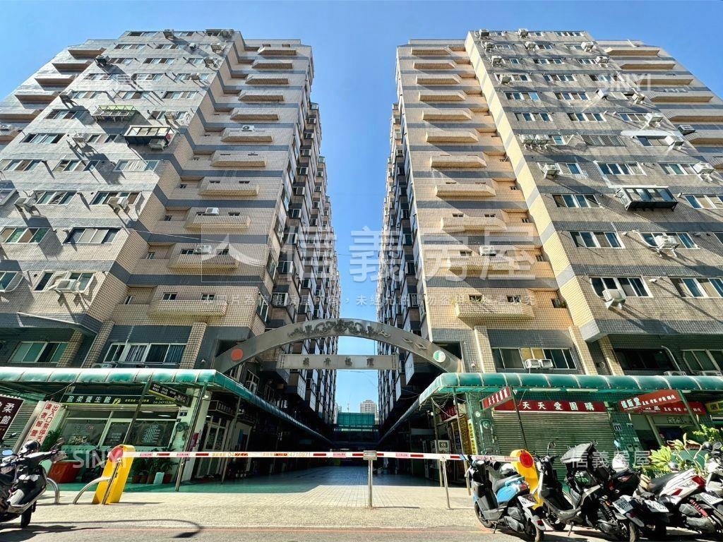 南屯五期理想貴族平面車位房屋室內格局與周邊環境