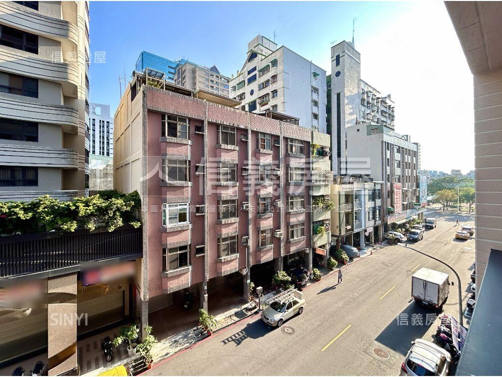 漂亮兩房舒適宅房屋室內格局與周邊環境