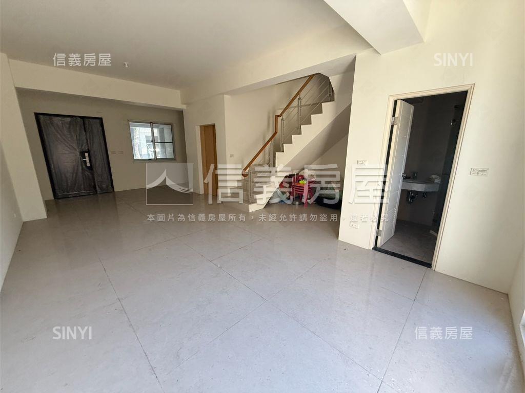 十期水悅雲出雙併朝南別墅房屋室內格局與周邊環境