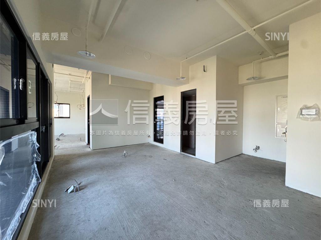 央北！鳳翔邊間三面好採光房屋室內格局與周邊環境