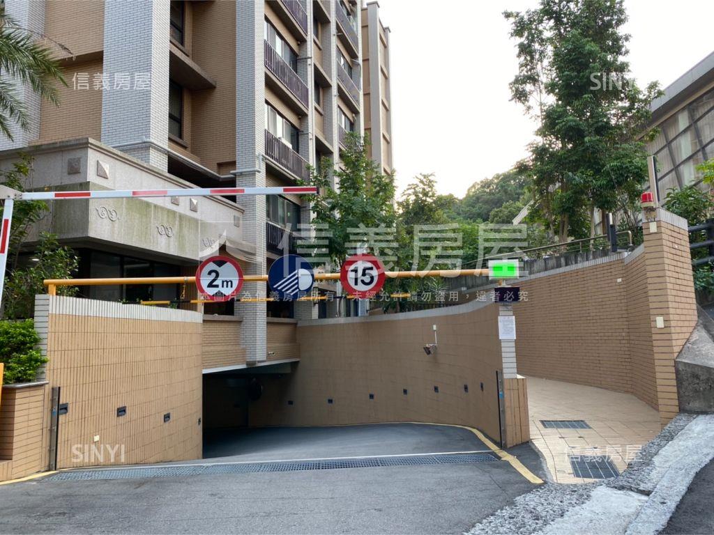 樂活前後陽台採光三房車位房屋室內格局與周邊環境