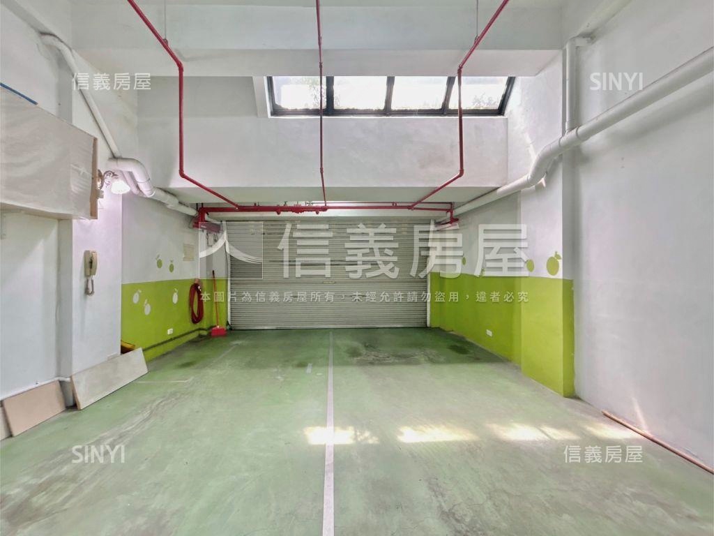 稀有夏卡爾社區透天房屋室內格局與周邊環境