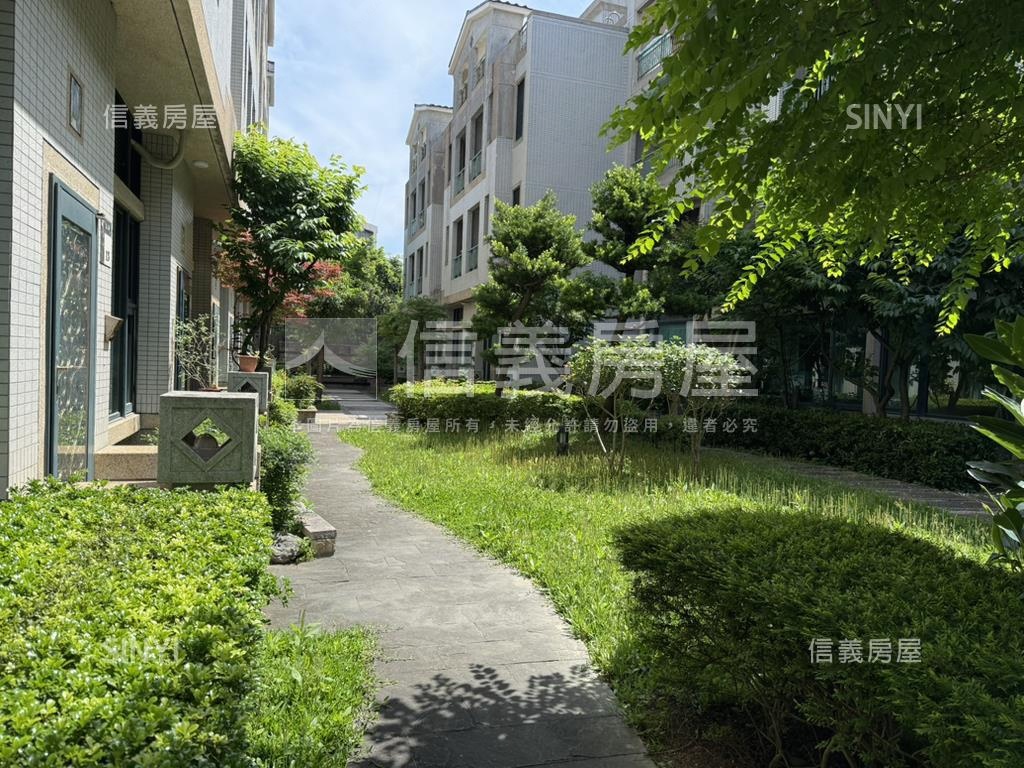 稀有夏卡爾社區透天房屋室內格局與周邊環境